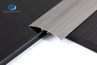 Spolverizzi l'altezza di legno ricoprente del grano 45mm di profili di alluminio della pavimentazione