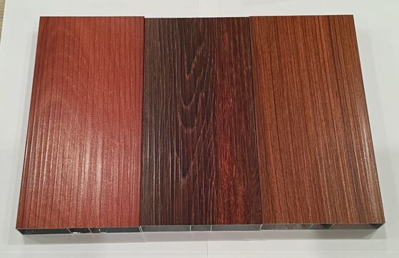 6063 Profili di estrusione in alluminio con grano di legno con texture